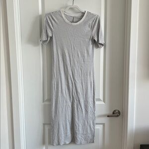 a New Day White/Black Striped Short Sleeve Knit Maxi Dress S